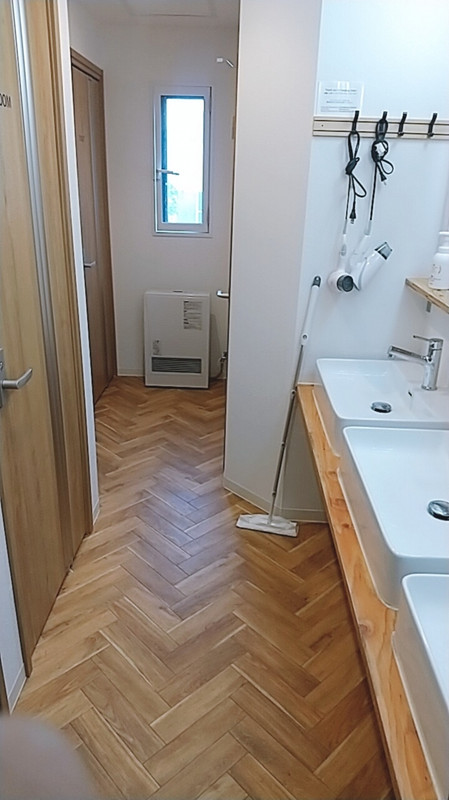 掃除用具も置いてあるのがうれしい