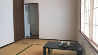 和室4名利用 (共用バスルーム)