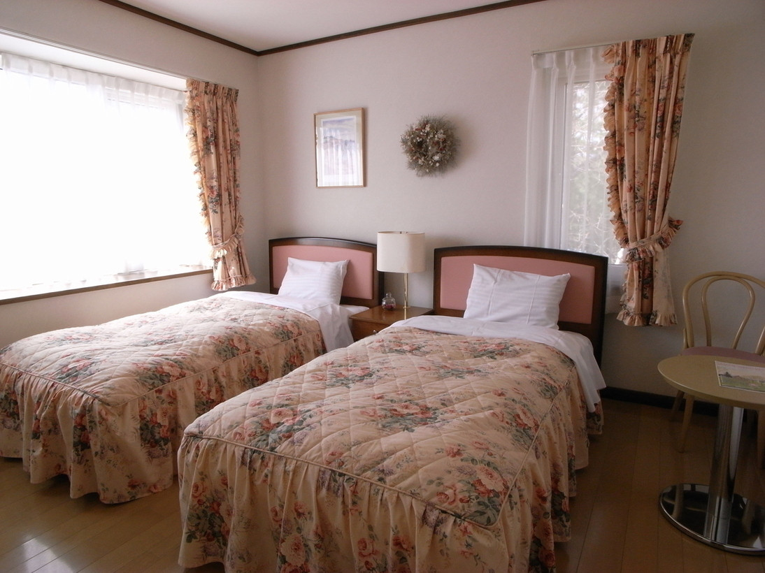 「銀の森」 内観 817902 客室(ツイン)