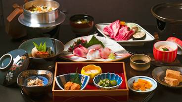 食事・飲み物 / 7