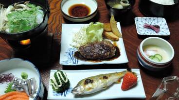 食事・飲み物 / 6