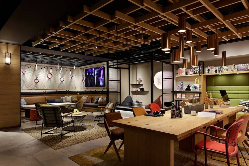 モクシー京都二条3492089