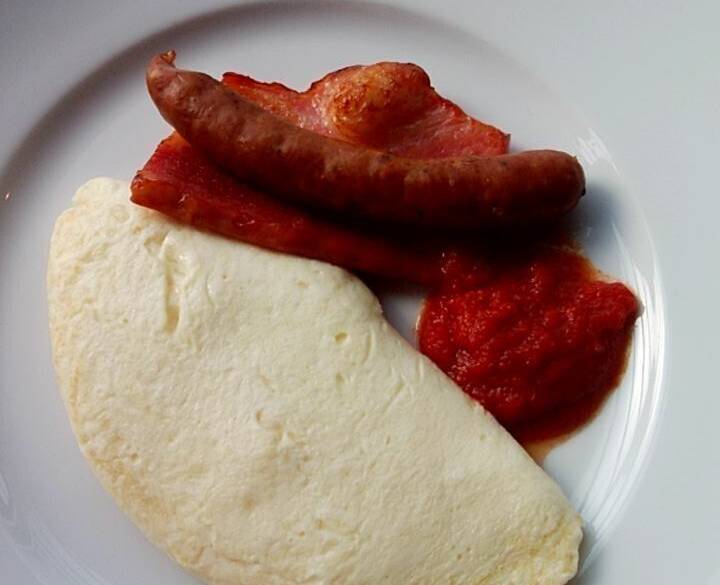 朝食一例 オムレツ / 2