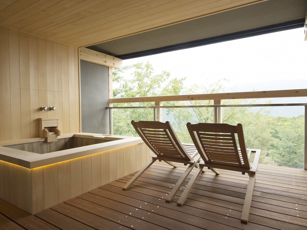 ダイニング付きの和モダンな客室でゆっくり4239950