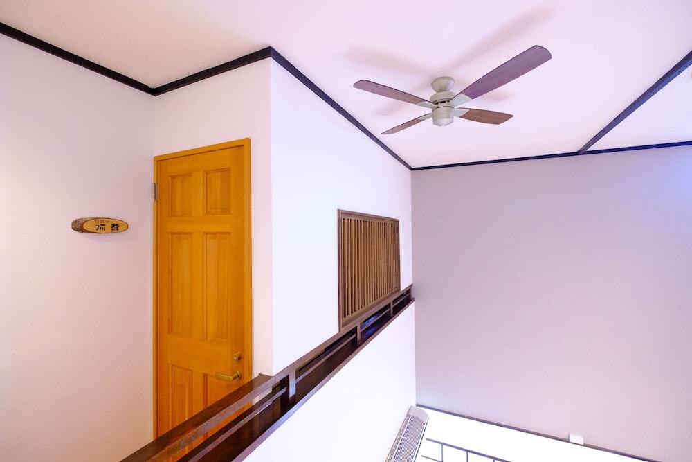 内部エントランス