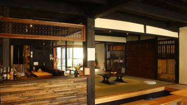 ロビー応接スペース / 3