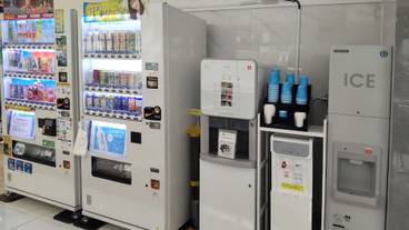 自動販売機 / 5