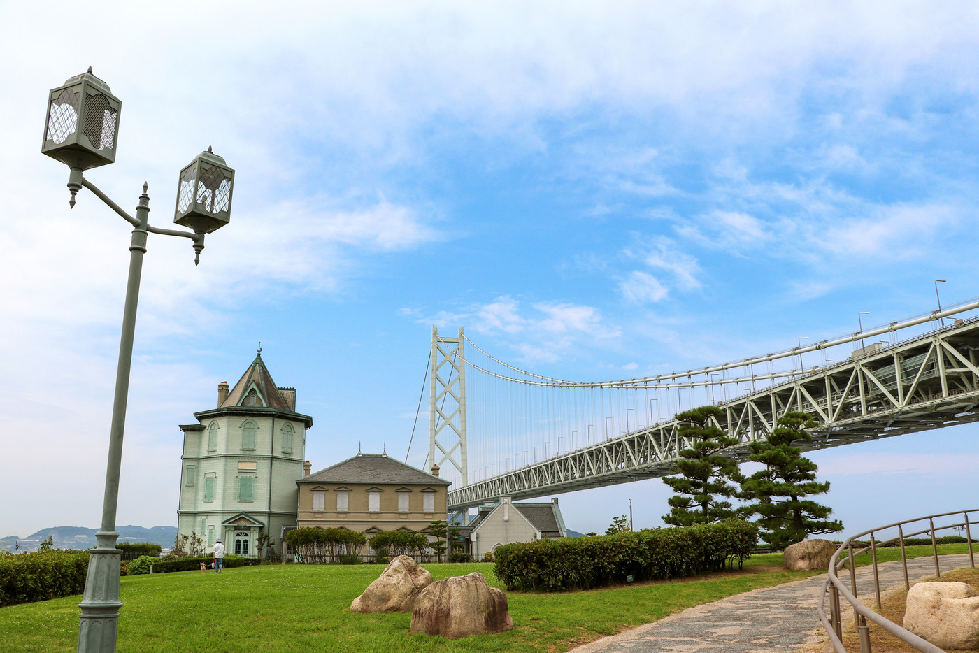 神戸・舞子公園と明石海峡大橋