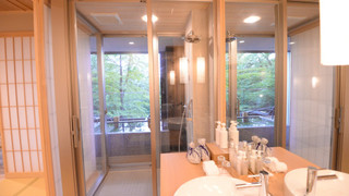 「函」「遥」和洋室広縁付+大文字眺望デッキ＋温泉露天風呂