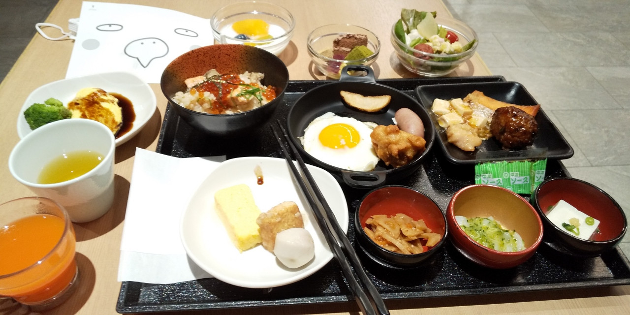 朝食バイキング