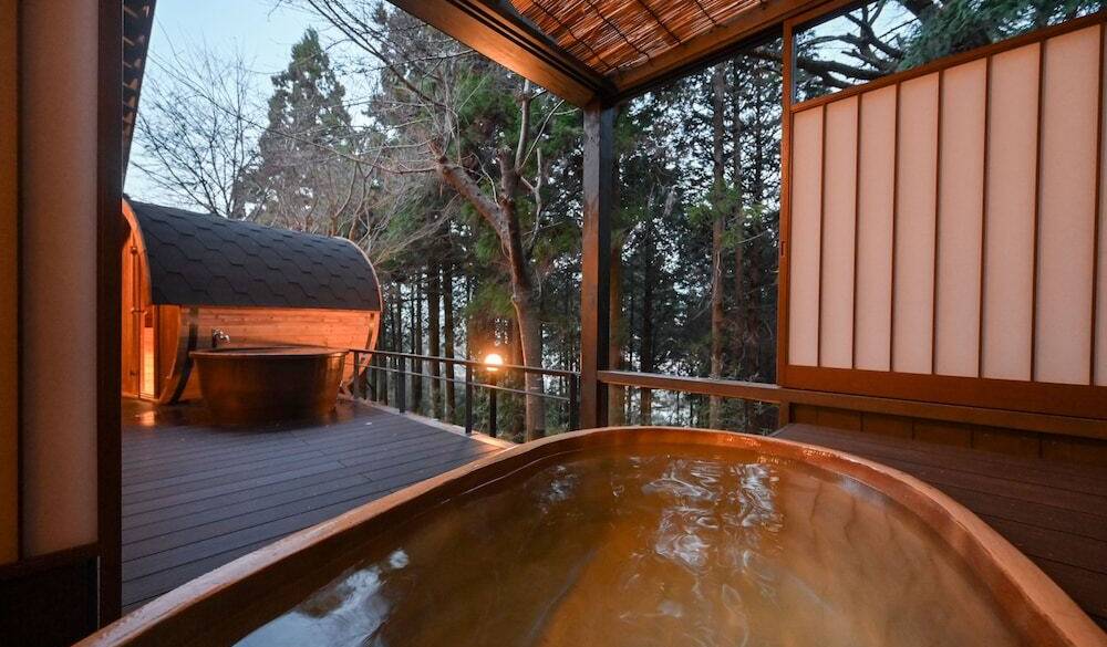 客室露天風呂一例 / 4