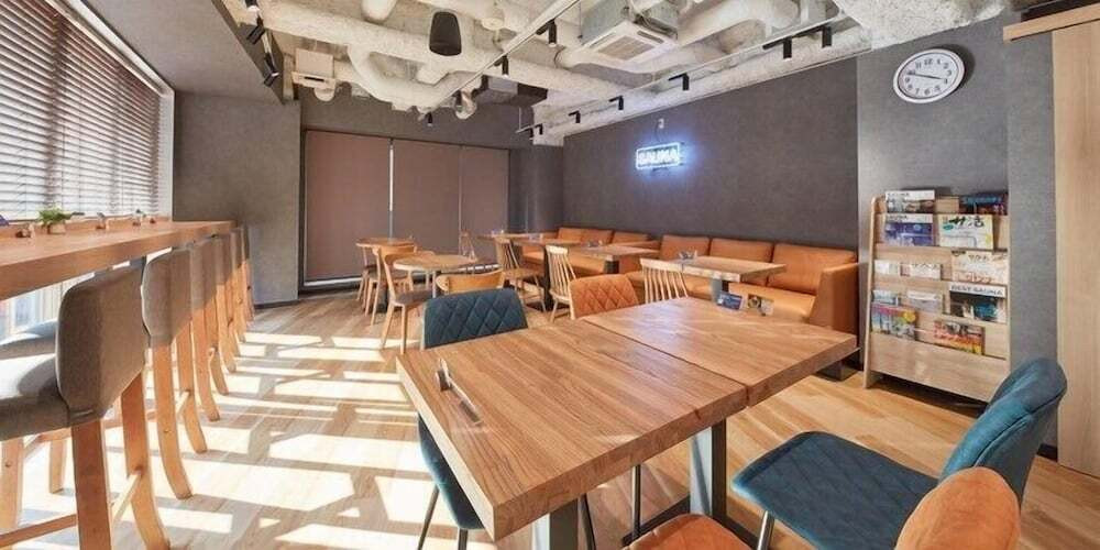 ロビーラウンジ