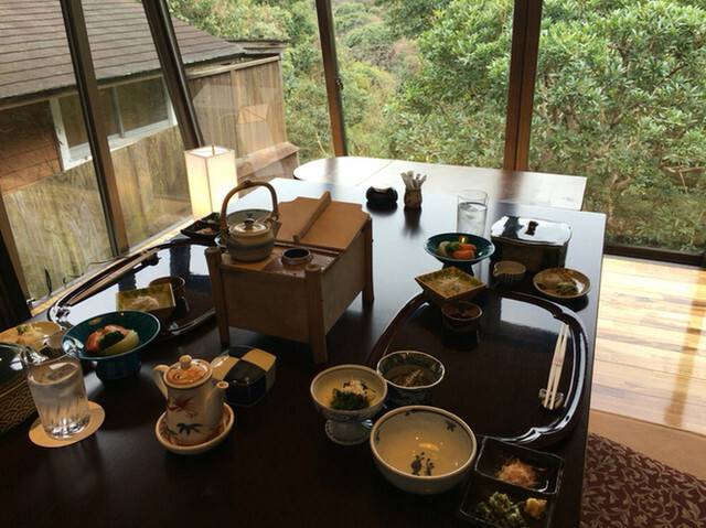 伊豆の優しい味が
染みわたる朝食 / 2