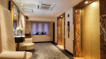 エレベーター / 2