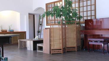 ロビーラウンジ / 4