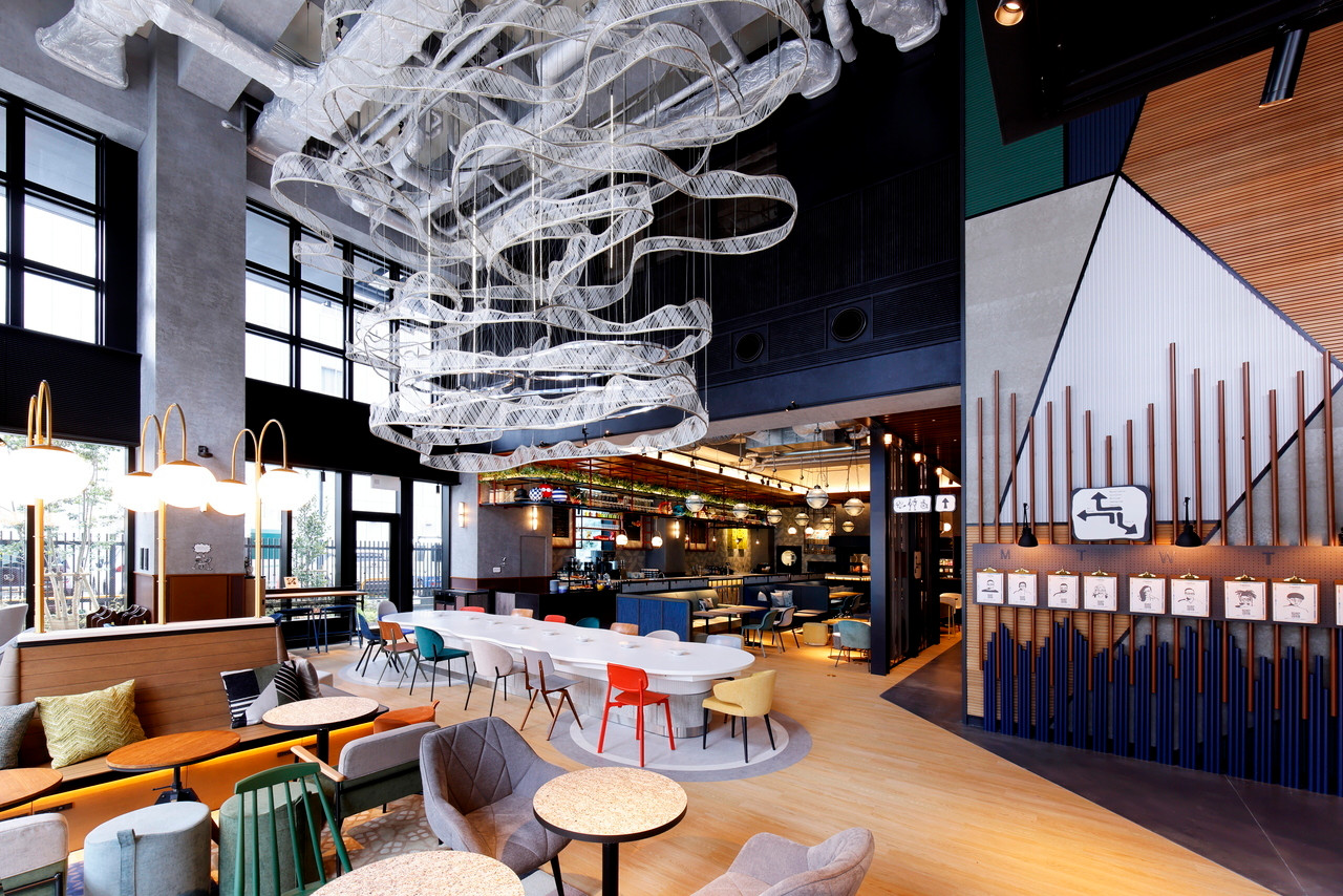 日本初進出！たくさんの"オモロイ"があふれるホテル4052247