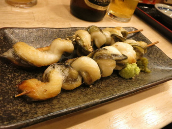 「つきじ芳野吉弥」 料理 33075621 ぐるぐる塩２本で550円。