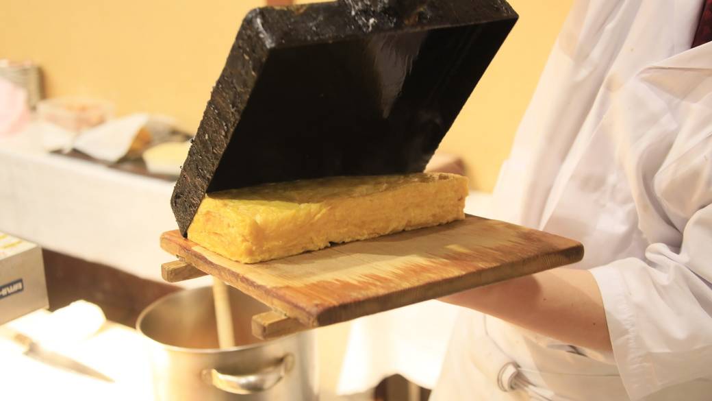 板前が会場で作る玉子焼き / 3