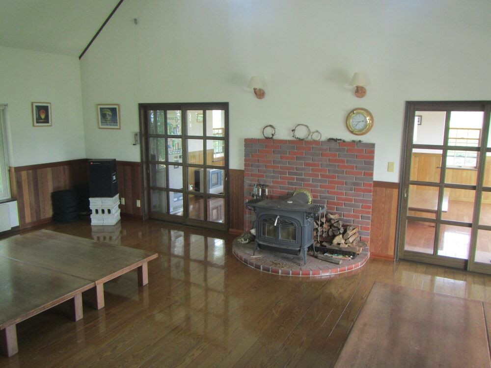 チェックイン / チェックアウト キオスク