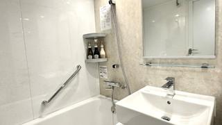 スタンダードダブルルーム(リニューアル / 禁煙 / 15.3sqm)