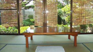 客室内のダイニングエリア / 4