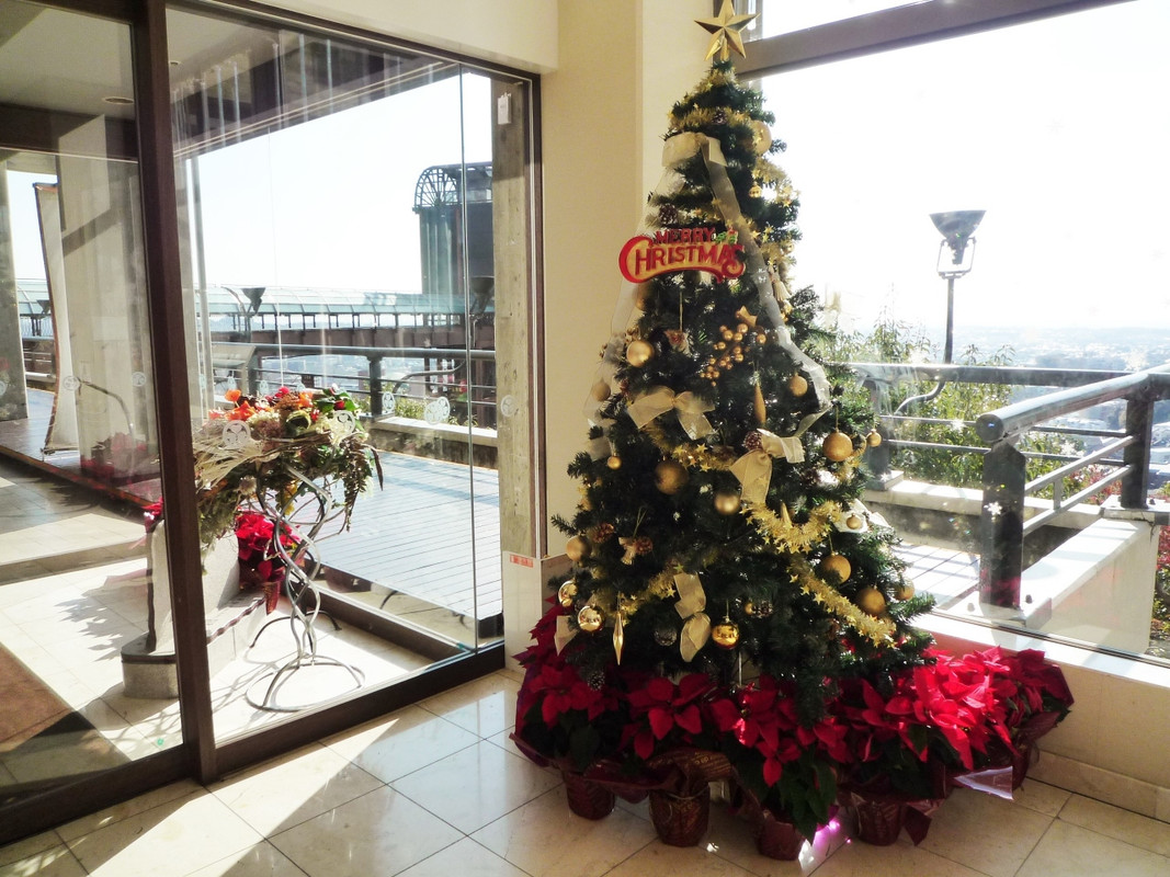 ロビーにもXmas'ツリーで演出