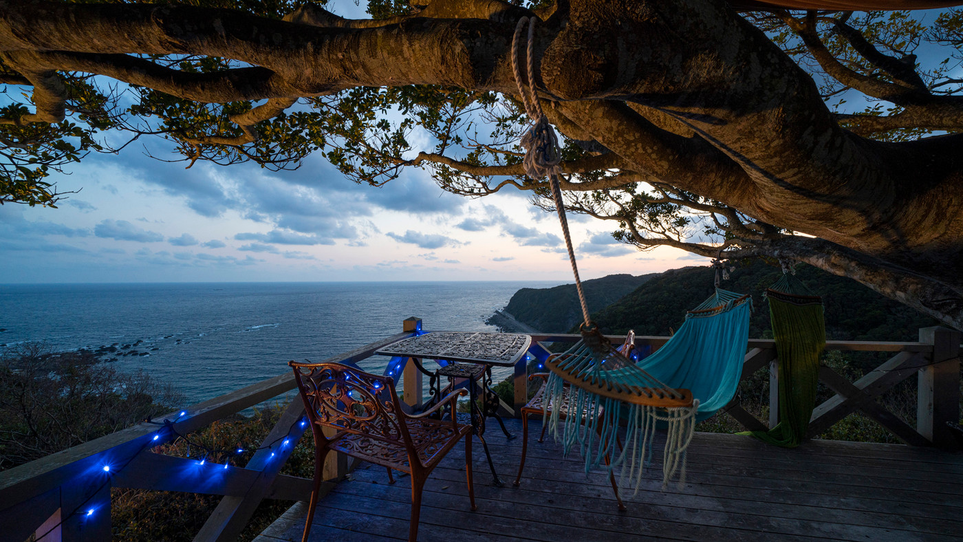 ドーム型バラ風呂で満天の星を眺めて☆3925959