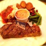 サムズ カフェ(サムズカフェ)