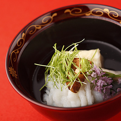 南禅寺 八千代（ナンゼンジ ヤチヨ） / 3