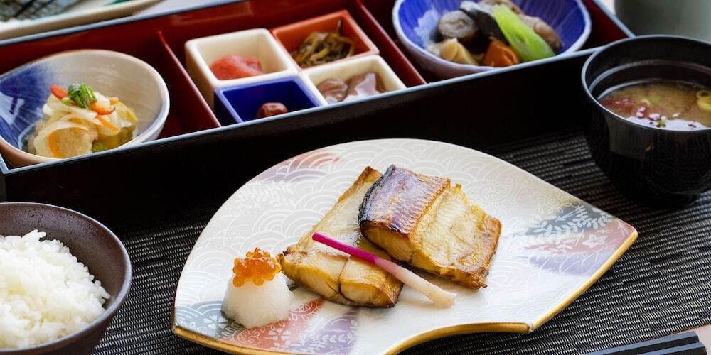 レストラン