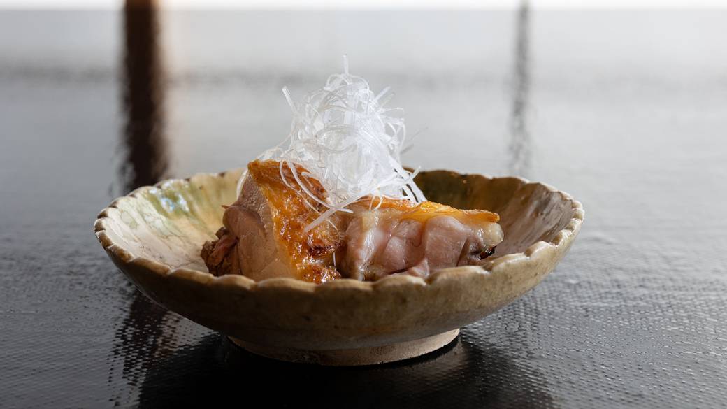 日本料理の真髄を知る
伊豆の恵みを部屋食で / 3