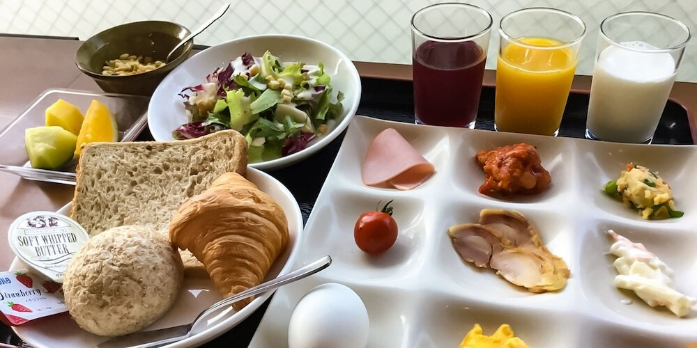 朝食ビュッフェ