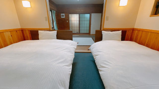 (桜草)リビング8畳+寝室4.5畳キッチン付き[禁煙]/すき焼き