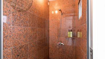 バスルームのシャワー / 9