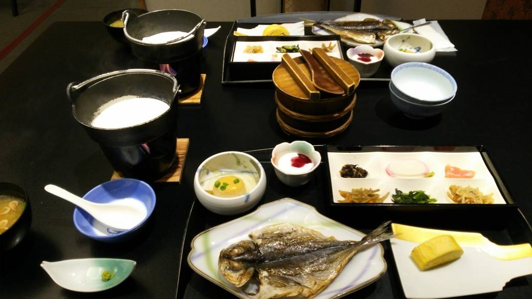 海の恵みをいただく
和の朝食 / 3