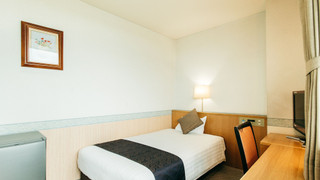 セミダブルルーム (バス付) 禁煙