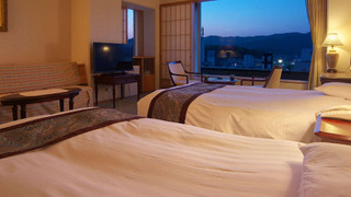 (新)(禁煙) [最上階] 洋室スーペリアツイン