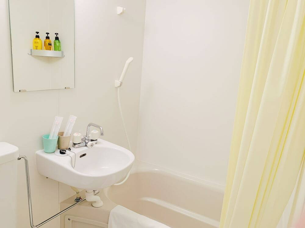 バスルームのシャワー