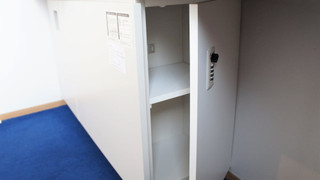 [プライベートルーム] キング [シャワー&トイレ共用] 禁煙