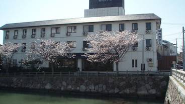 メイン イメージ / 1