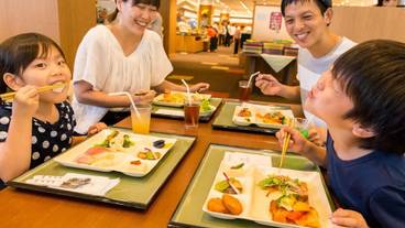 食事・飲み物 / 1