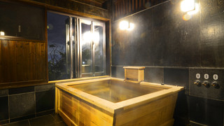 【優徳】半露天風呂付き離れの一軒家（2階建て・和洋室） [スーペリア] [メゾネット] [喫煙可] [夜景がきれい] [海が見える]