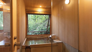 プライベート温泉付き 一棟貸しスイートヴィラ 禁煙 [ゆらぎ] (4ベッド)