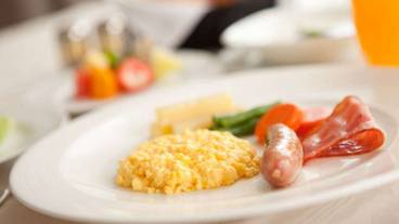 食事・飲み物 / 1