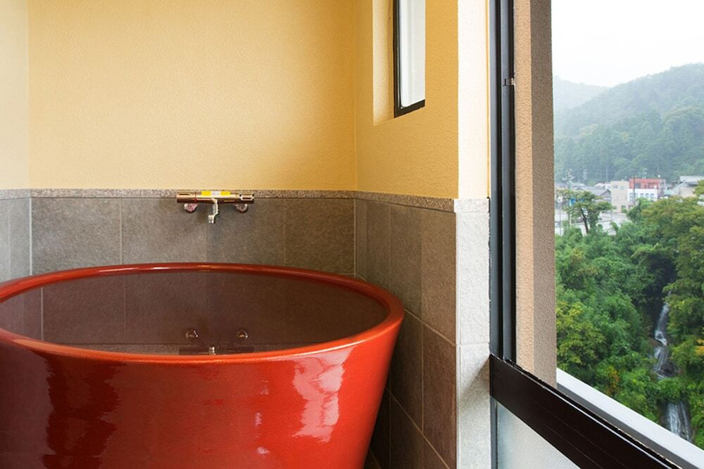 渓流側客室 寛②