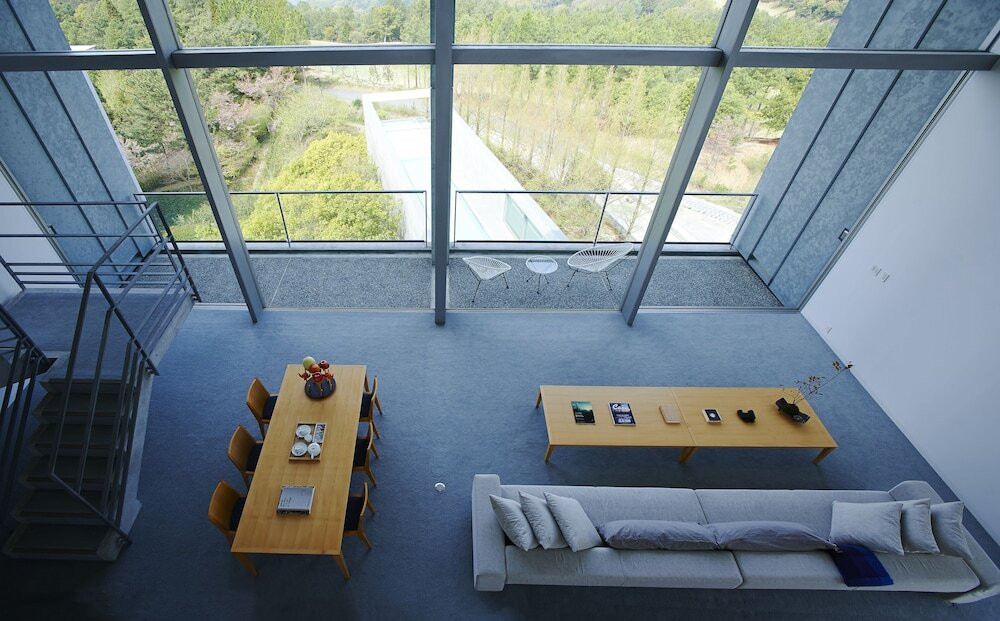 非日常へと誘うアートなホテルも多数3491517