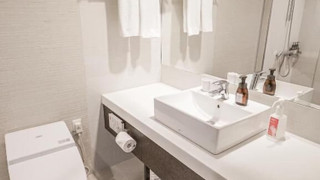 2 Bedroom Suite Twin Bed (No Air Conditioning)