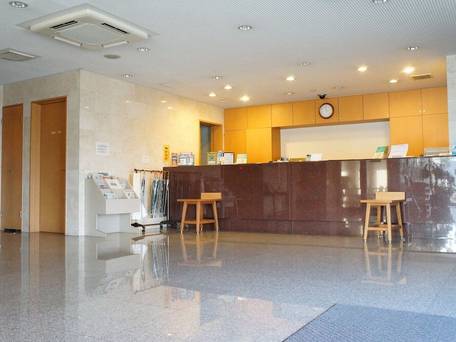 アズイン半田インター / 2