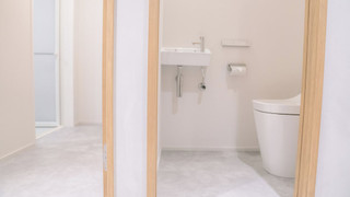 デラックス 6ベッド 商店街ビュー（旧ミセスの用品松屋）(禁煙)