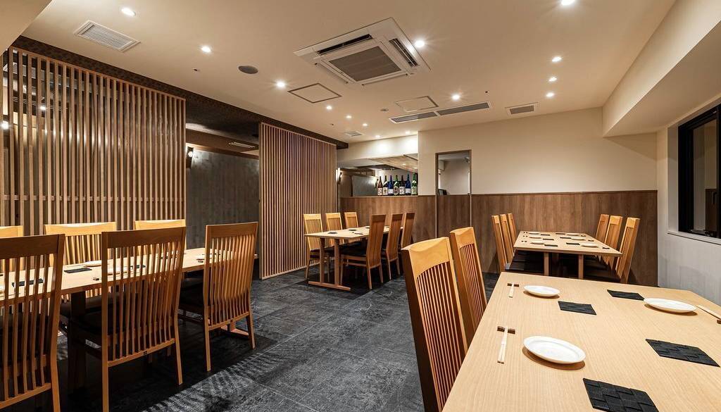 白金の名店「小滝野」の
熟成牛タンに舌鼓 / 3